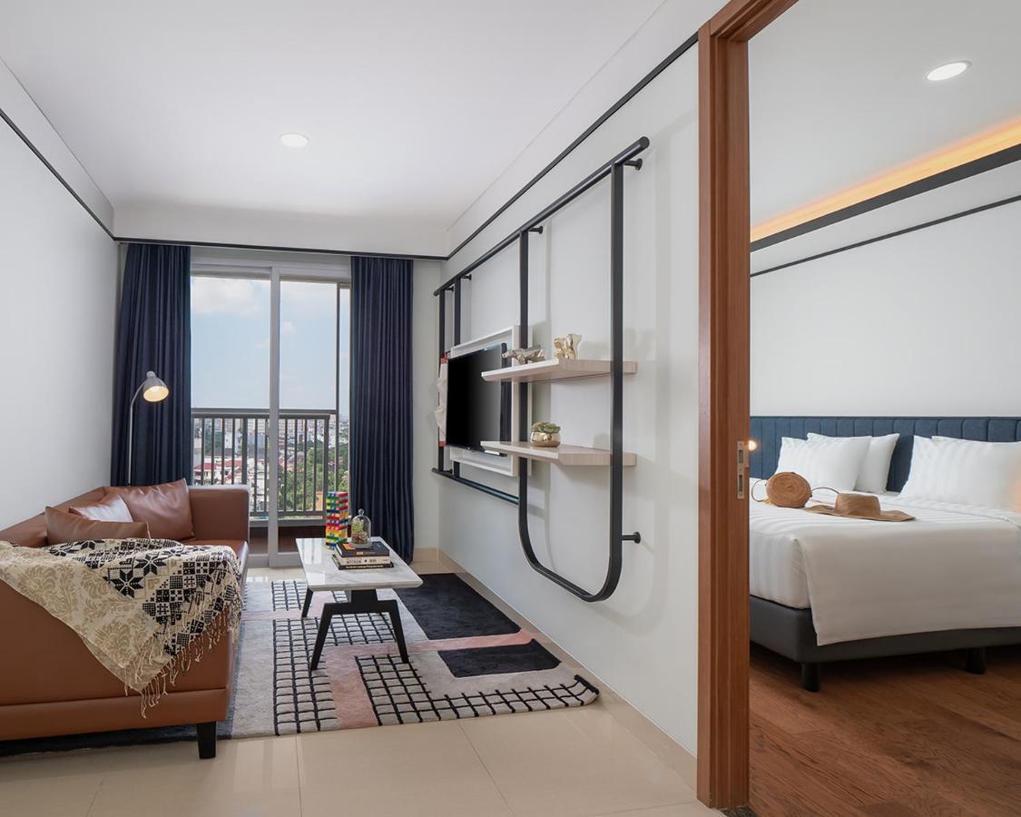 The Reiz Suites, Artotel Curated Medan Exterior foto